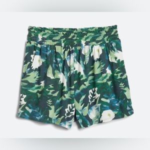T4T Floral Shorts Size L